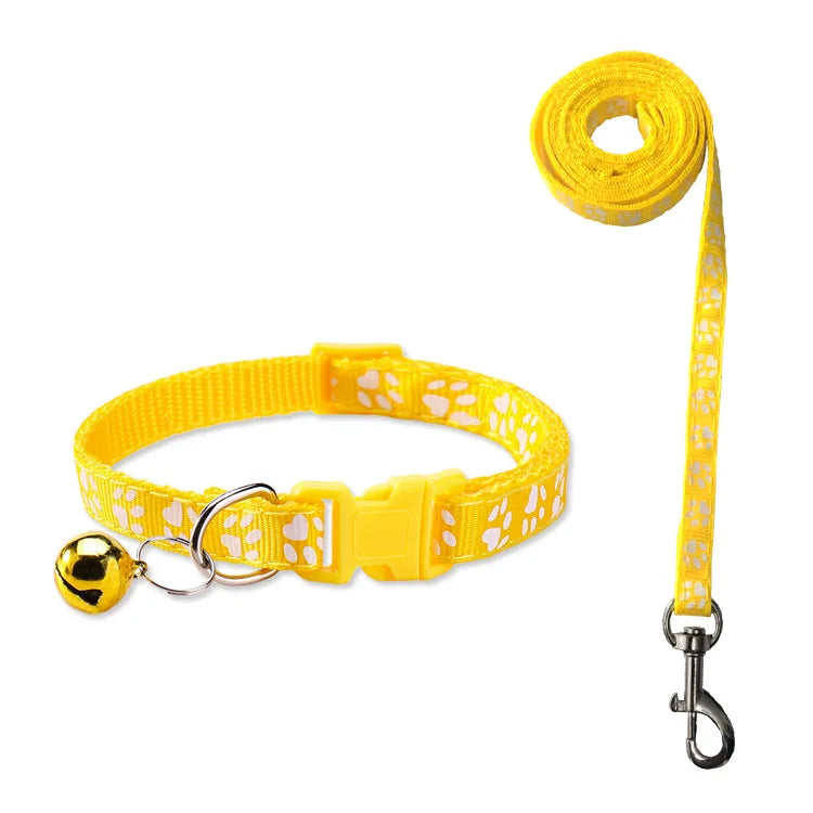 🐾 Bell Collar & Leash Set – Cartoon Paw Design