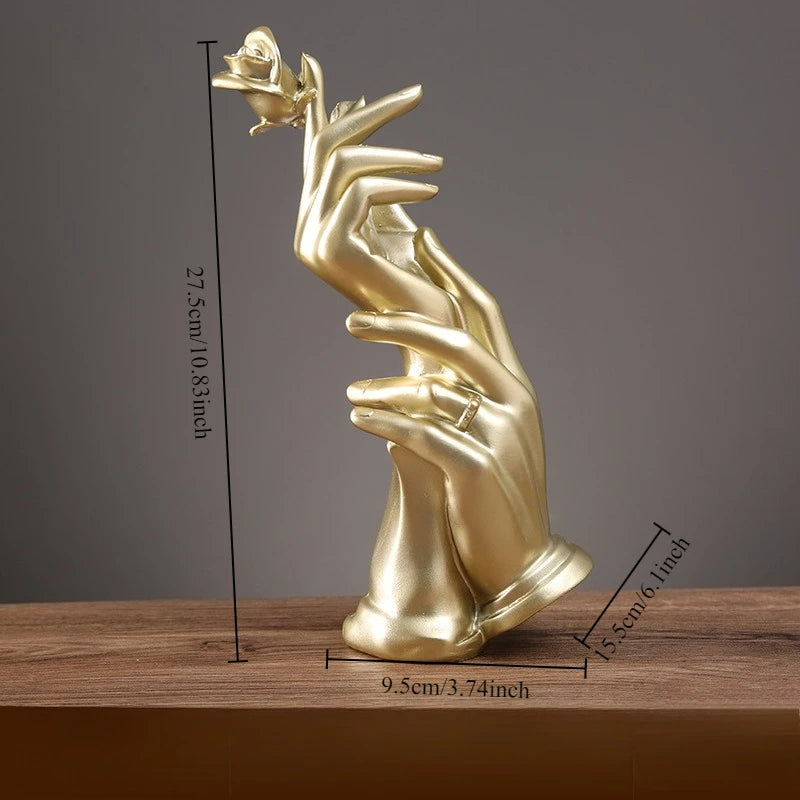 ✨ Elegáns Modern Díszszobor – Arany / Champagne – Romantikus Kézszobor✨